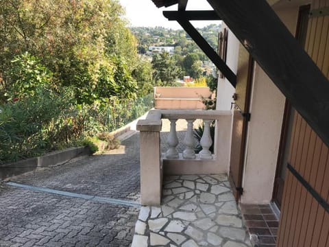 3P 65 m2 au calme colline de Cagnes sur Mer Apartment in Cagnes-sur-Mer