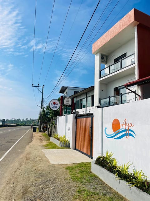 Property building, Day, Street view