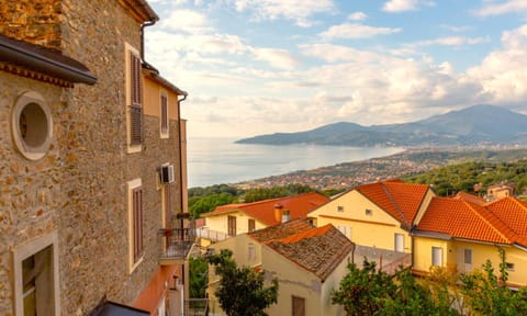 Day, Natural landscape, View (from property/room), City view, Mountain view, Sea view