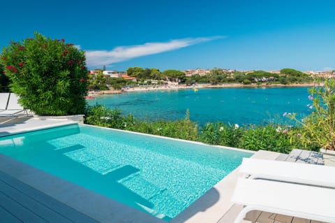 Natural landscape, Pool view, Sea view, Swimming pool, sunbed