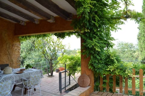 Cozy House XVIII century with views to Alt Empordà House in Alt Empordà