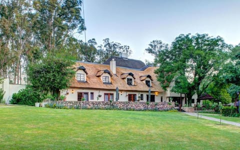 Ramkiki Country Restaurant and Conference Centre Hotel in Roodepoort