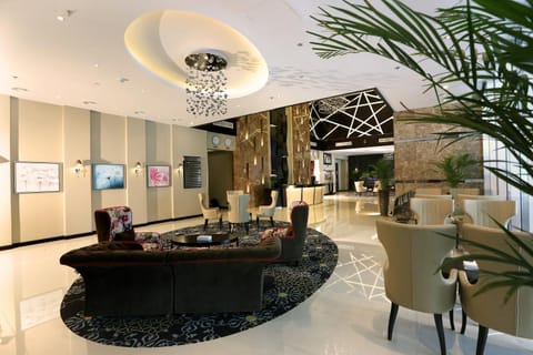 Communal lounge/ TV room, Lobby or reception