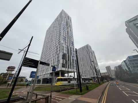 MediaCity One Bedroom Skyline Flat Apartment in Salford