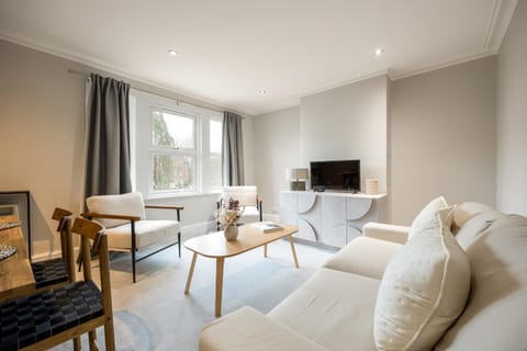 Stylish Flat, short walk to town Apartment in Oxford