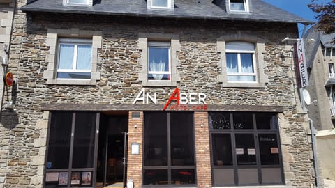 AN ABER Hôtel Café Hotel in Plouguerneau