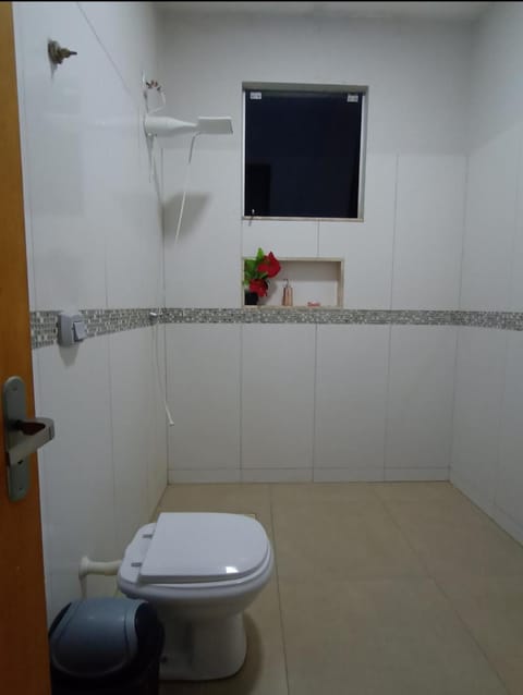 Quarto em chácara Vacation rental in Goiania