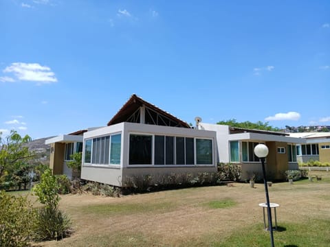 Property building, Spring, Day, Garden, Garden view