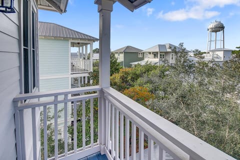 Surf on Turf -Whole House House in Rosemary Beach