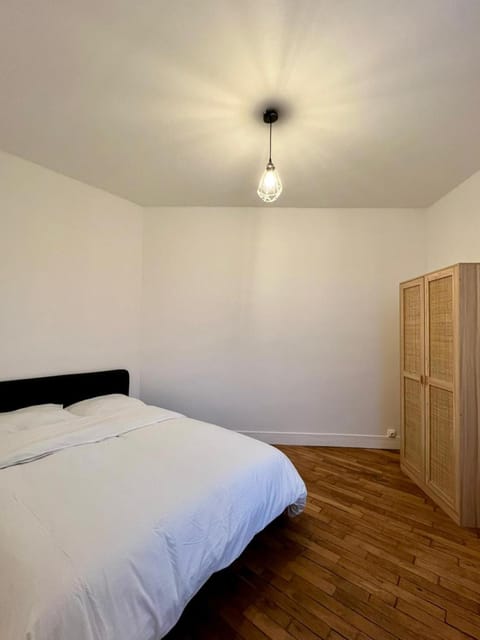 Appartement cosy à 2 min de la gare d'Aulnay sous bois Apartment in Île-de-France