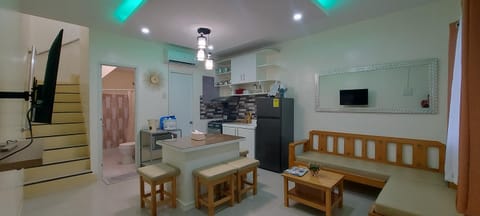 Caiden's Place 2 Bedroom Apartment P1B1L7 Apartment in Panglao