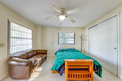 Half Mi to Downtown Key Largo Studio with Yard Apartment in Key Largo