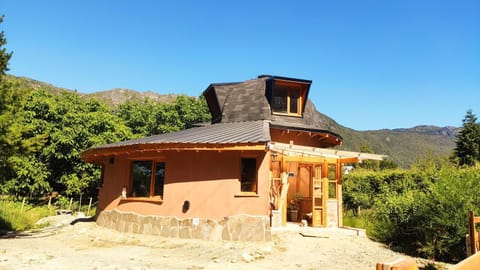 Nautilus Ecocasa Lago Puelo Casa in Lago Puelo