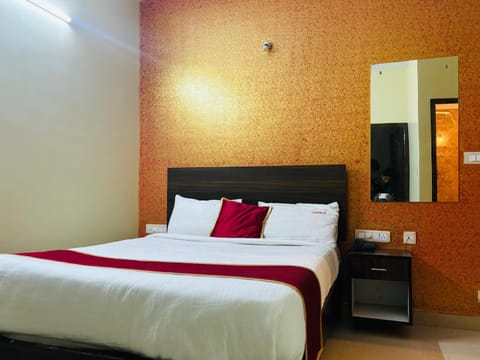 Avini Stay Hotel in Mysuru