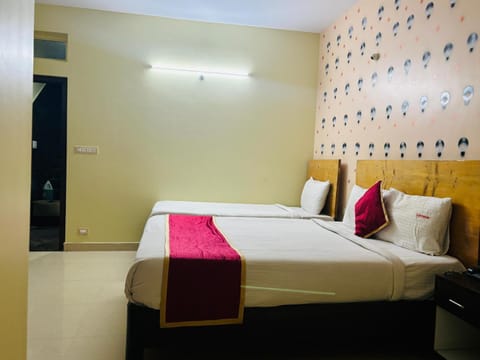 Avini Stay Hotel in Mysuru