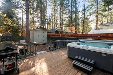 Patio, Hot Tub