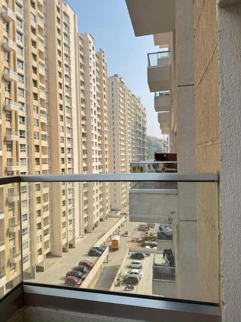 Eagles Nest Beautiful 2 BHK AC flat Baner Pune Apartment in Pune