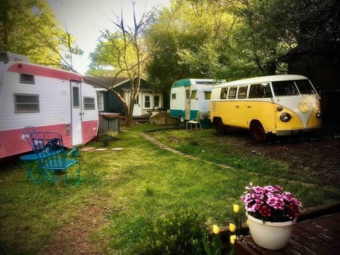 Sweet Little Glamping Cottage Durham NC Country House in Durham