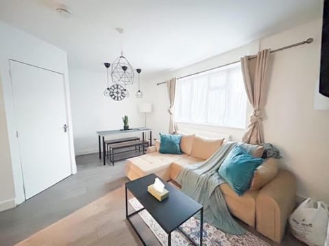 Entire Rental Unit in Islington Apartment in London Borough of Islington