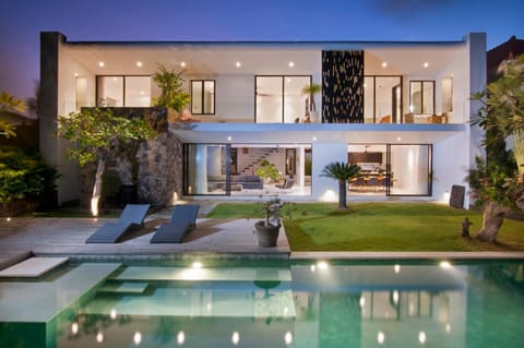 Property building, Night, Garden, Garden view, Pool view, Swimming pool, Swimming pool