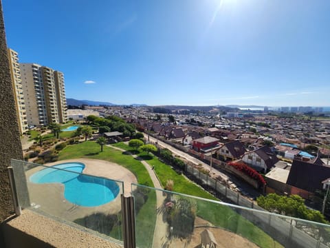 Day, Bird's eye view, Balcony/Terrace, Pool view, Swimming pool, Swimming pool