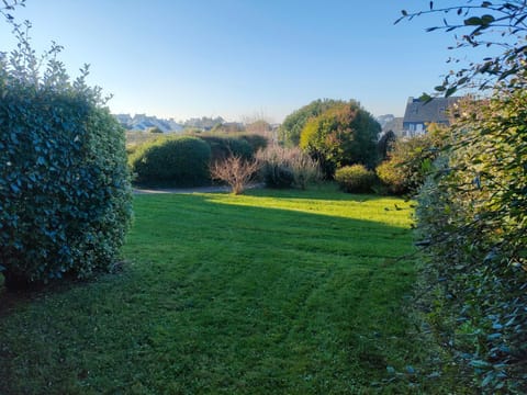 Patio, Garden view