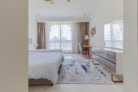 Spacious New 2 BDR, Pool and Beach Access Apartment in Dubai