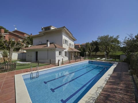 Villa for 14p 5 sea & train House in Maresme