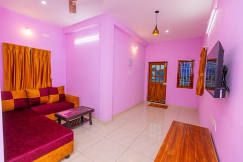 Varadha Residency's-1BHK villa Villa in Puducherry, India