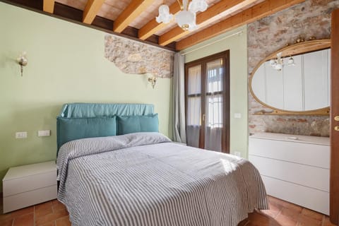 Property building, Living room, Bedroom