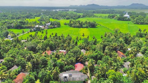 Nearby landmark, Natural landscape, Bird's eye view