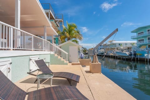 Patio, Natural landscape, View (from property/room), Seating area, River view