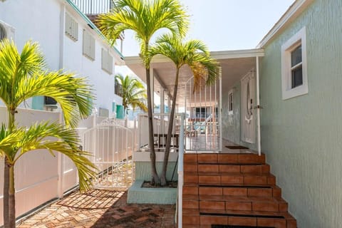 Property building, Patio, Street view