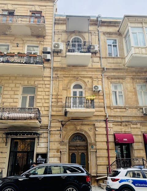 Sardar Hostel Nizami Street Hostel in Baku