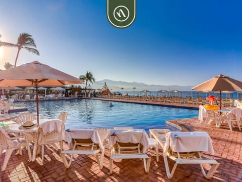 Beachfront 2 BR Condo - Beach - Pools - Tennis Apartment in Puerto Vallarta