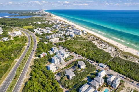 Wonderful World Casa in Inlet Beach