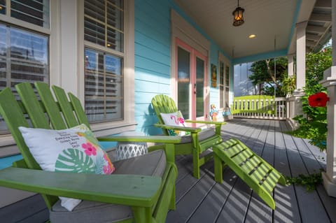 Cute as a Button Maison in Rosemary Beach