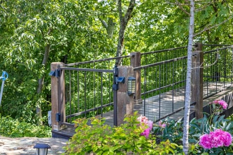 Canyon View Treehouse Maison in Buffalo River