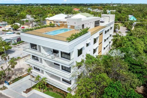 Property building, Bird's eye view, Other, Swimming pool