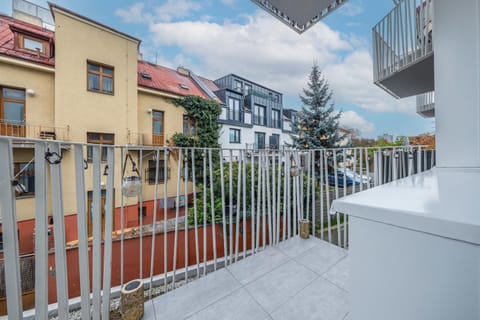 Balcony/Terrace, Balcony/Terrace