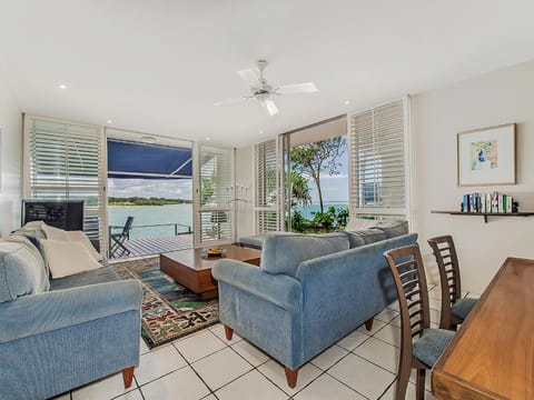 3 Mariners Point Apartment in Noosaville