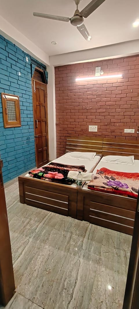 Chota Gokuldham Vacation rental in Varanasi