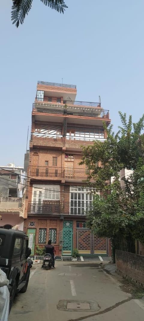 Property building, Balcony/Terrace