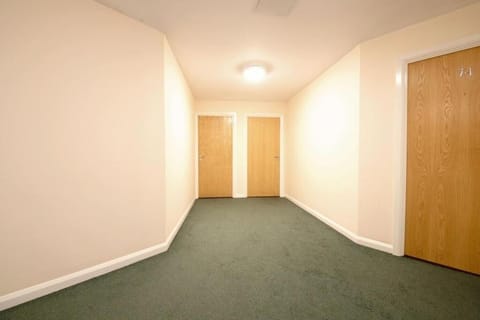 Central 2-bedroom flat - Executive living Apartamento in Basingstoke