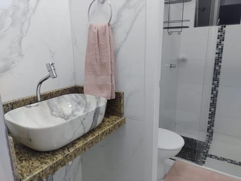 Apartamento acolhedor Bem localizado, Próximo ao aeroporto Apartment in São José dos Pinhais