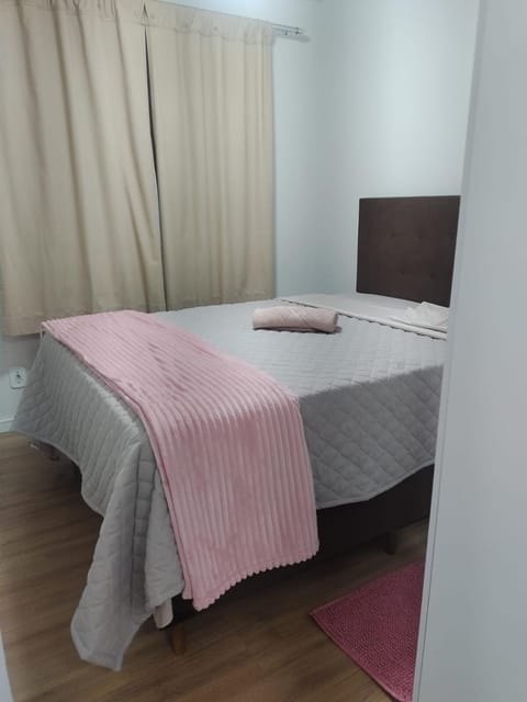 Apartamento acolhedor Bem localizado, Próximo ao aeroporto Apartment in São José dos Pinhais