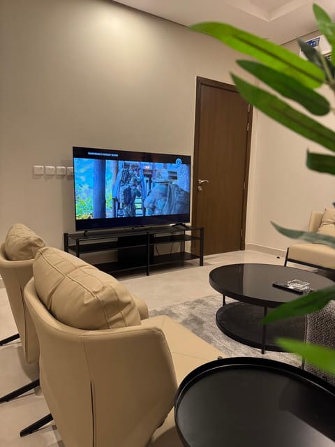 TV and multimedia, Seating area, Evening entertainment