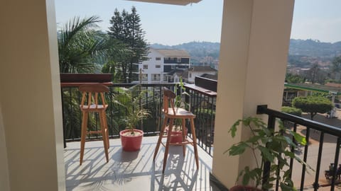 Patio, Balcony/Terrace, Mountain view