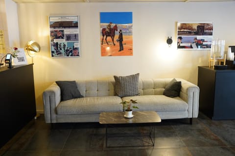 Lobby or reception, Seating area