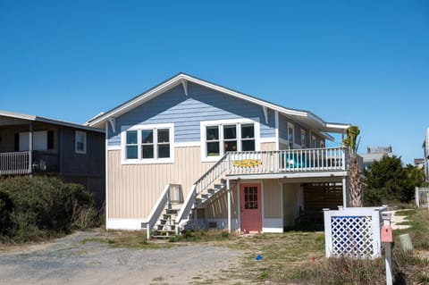 Island Time House in Oak Island